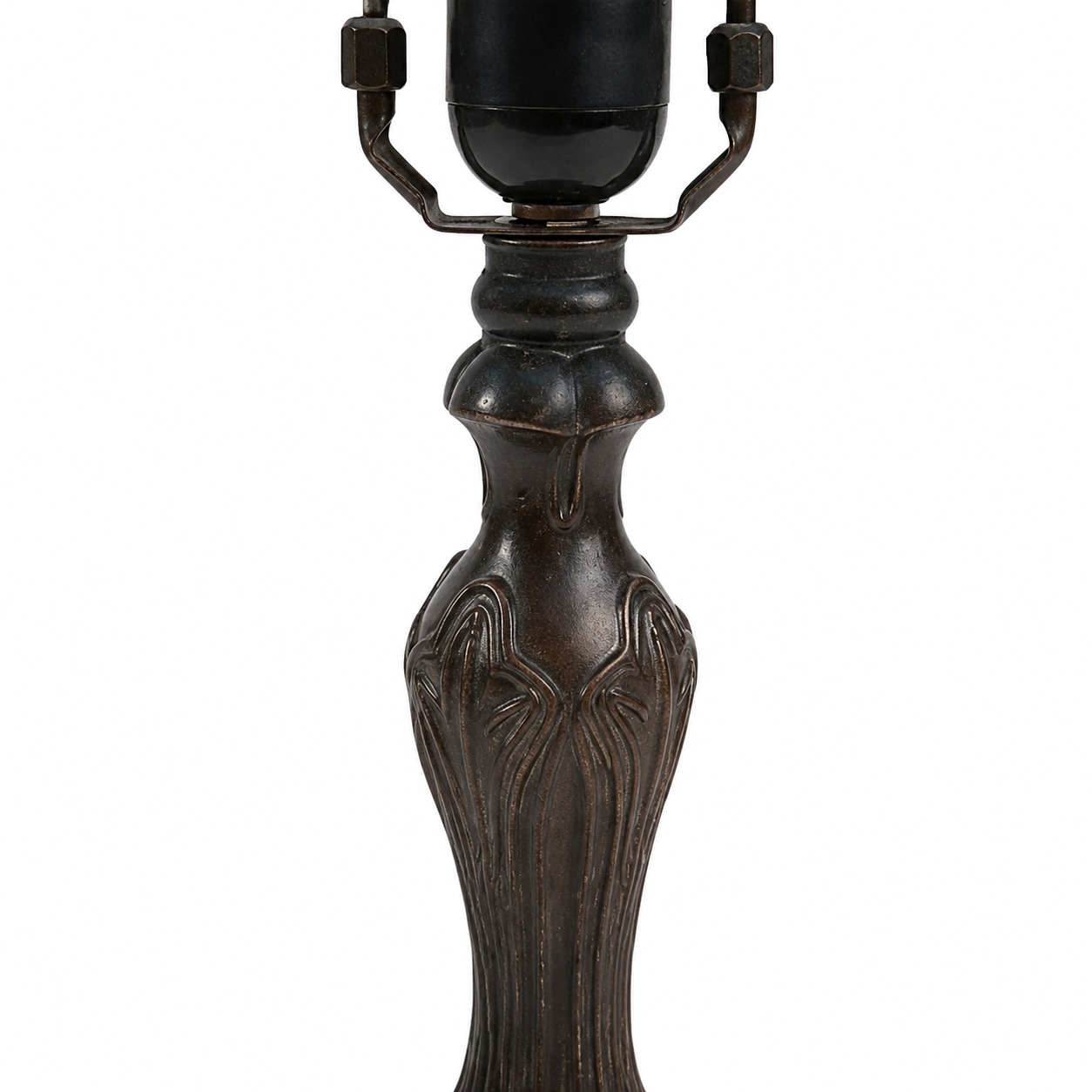 Close view of sculpted lamp body